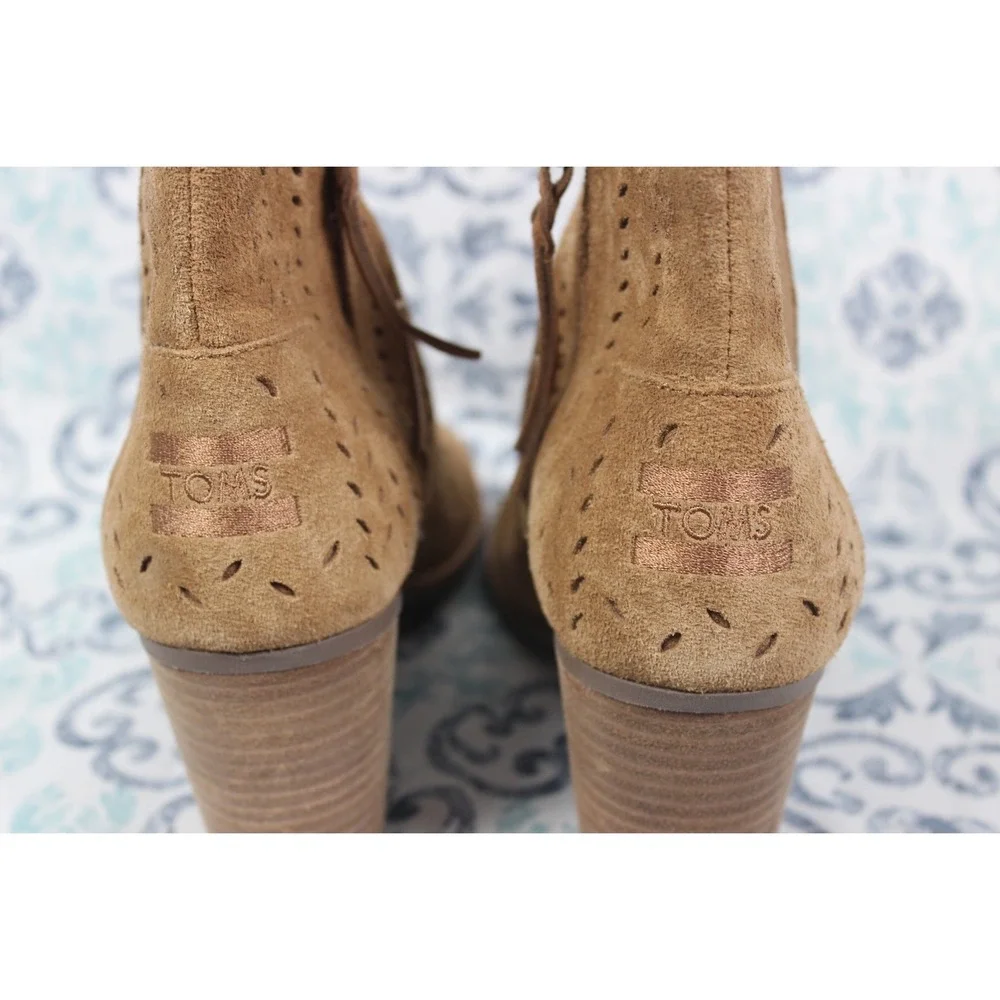 TOMS Majorca Peep‎ Toe Ankle Boots Tan Suede Perforated Block Heel Womens 8.5